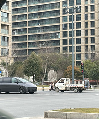 ��ʵ˵��������ۻ�����ǰһ���ģ��Ҿ��ú���δ���У�