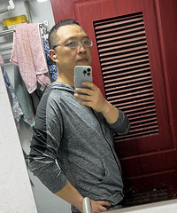 ����һ����ֵ��Σ��Ҹ�1984��Ů������