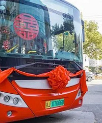 ���磡���������⡰�����鳵��ӭ��