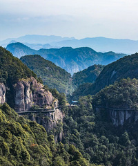 ���ɾӣ����ɾ�ס�ĵط�����̤����κ�ȥ��