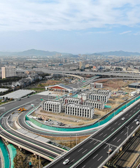 4�µ�ǰ�����ϣ��������������Ž�����������