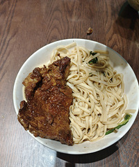 ���ƴ����棬�ɱ�4Ԫ