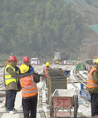 ��������·��������·̨�ݶΡ���̨��15����ͨ�ص���Ŀ�����ƽ�