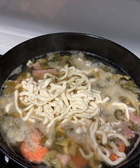 �������ʲô�������ֵĲ�����̲ˣ��Ѿ����˰�Ͱ��