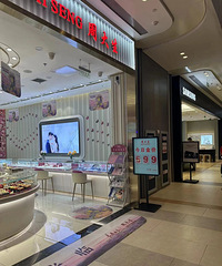 ��۴����