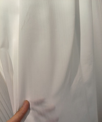 ����Ŀǰ�ķ��޵���ҵ��Ŀ��˭�˲������أ�