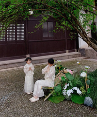 ������죬�������������������Խ���������