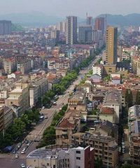 ����һ�ؽ��չ���Ʒ�����ڹ��ⷿ�����淢��