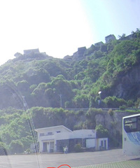 �շ�ͣ�������ľ�Ȼ������ʯ���ĵ�������