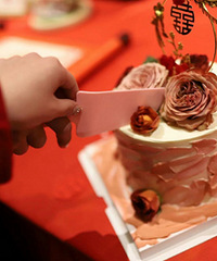 ������û�Լ��ھ�ȥ���ƣ��Լ���ϯ��Զ�Բ���