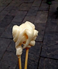 80��90����Щͯ�껳����ʳ�����ǳԹ����֣�