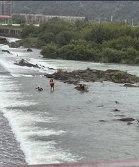 ���������ڴ���µ��㱻����������У����������������˾ȳ�