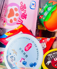 �������ʲô�������ѩ����Խ��Խ���ˣ�Ҳû�����ж�ó�