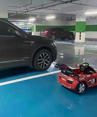 һ���ӹ�������ͣ��λ�󣬰Ѷ��ӵ�������߳�ͣ��������