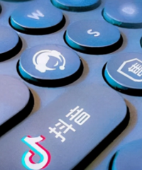 С�������������ġ��������塱����ƭһ����Ԫ