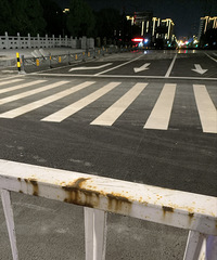 ����ɽ��·��������Ǽҵ��Աߣ���ô������ͨ