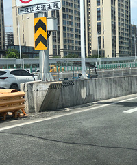 ���ڸոգ�һ���綯���ֳ������Ĵ����ڿ�����һ��ɽ���