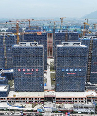 ��ǰ2���£������⴦���÷�ȫ��ᶥ