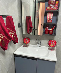 ���ϴ����Ʒ