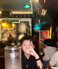 95����Ы�����Ҹ�97-00��Ů�����Ը��º͹����ȶ�