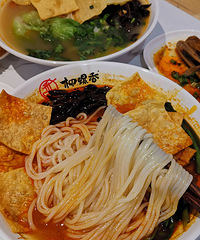 �������ʲô���������Ϸ��µ꣬���������óԣ�ը���ܴ�