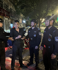 ����2�������Խ�ͷ������·����˯