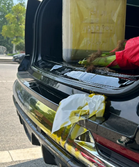 �������ں��䵹�ˣ����ζ����