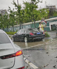 ����·�Ͽ������㣬̨��һ���ͺ�ſ����