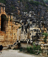 �����ųǵĹž糡����Ĺ�������ο������޼�