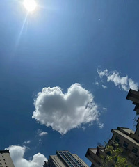 �������ǻ�����Ϧ����