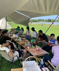 ���ڹ�λ�����ڿ�Ұ���ߣ�һ��ȥ¶Ӫ��~