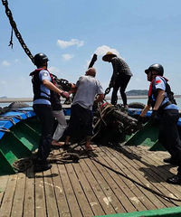 ���գ�Զ���洬ê�������޷�������̨�ݱ߼��񾯽�������