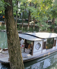 ����ˮ�ϰ�ʿ�ߺ��ߣ����ܺ���������