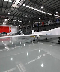 ͻȻ���ˣ�̨������������ȥ�������ֱ������к��ر�