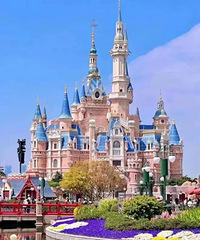 ��Ǯ���Ŷӣ��ȿ��ˣ��Ϻ���ʿ�������οͰ���һƬ������ɡ�ʬ��