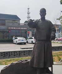 ̨�ݻ������������̵����ζ�����4�����ܣ�