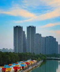 ���ڽ���22ʱ55�֣�̨����ʽ���봦��