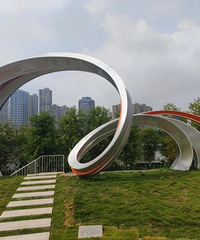 ̨�ݻ������������̵����ζ�����4�����ܣ�