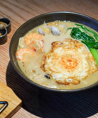 һ����ͷ��̨�ݲ��ɺ��ӵ�����һ���桱