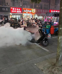 ��ʾ! ̨���ع�һ��綯�����ֵ��Ͱ���