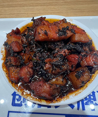 �������ʲô���������ݵĿ�͵꣬һ��÷�ɲ˺�����͹���