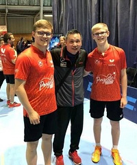 ����λ������綥����֣�����̨�ݵ�62���Ͻ��ٳ���