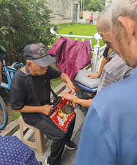 ����ҽԺ�ſ�����������ү������ֵ������