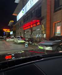 ���������£�����ˮ����һ�����ߣ�