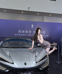 ���򡰴�߶ȡ�������������죬����̨�ݳ�չ