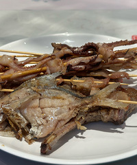 ��ɽɭ���������ͣ�����ͦ��ķ�ǽ��