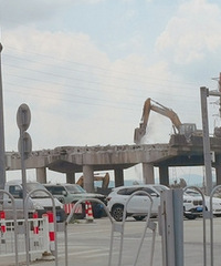 �̨�¸�������ʵ��