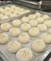 �����Ӿ��ϣ��ñ������ɵ������������ĺ�