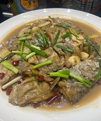 ���С���ʺܲ�����һ���˶���������