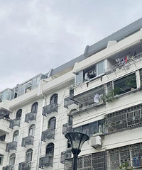 ÿ������̨��һС��ҵ����������������ˮ��30���ף�����Ҳ����